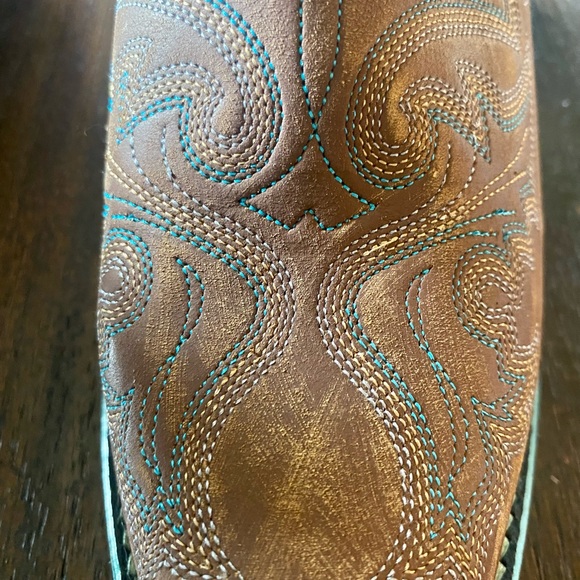 Corral Circle G Handcrafted Snip-toe Women’s Authentic Cowgirl Style Boot - Picture 9 of 11